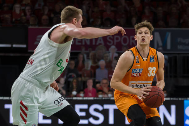 手树立了榜 手树立了榜