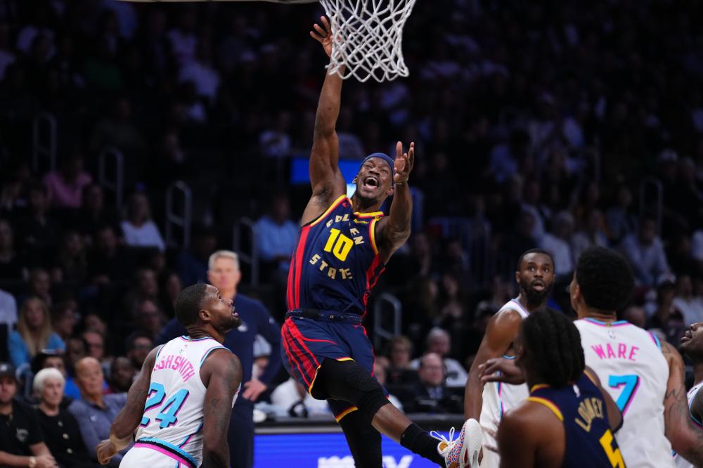 赛中脱颖而 赛中脱颖而